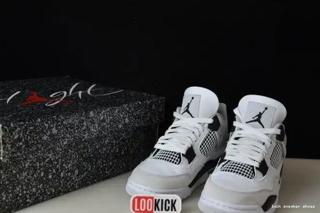 Reps LUCY 4 Jordan DH6927-111 Retro Military Black 0406